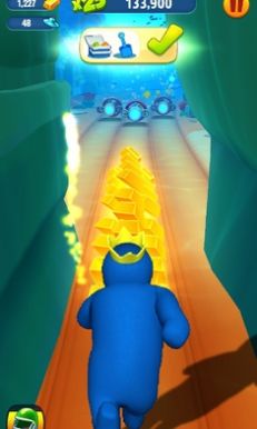 彩虹朋友vsNextbot游戏版(Nextbots Adventure Runner 3D)